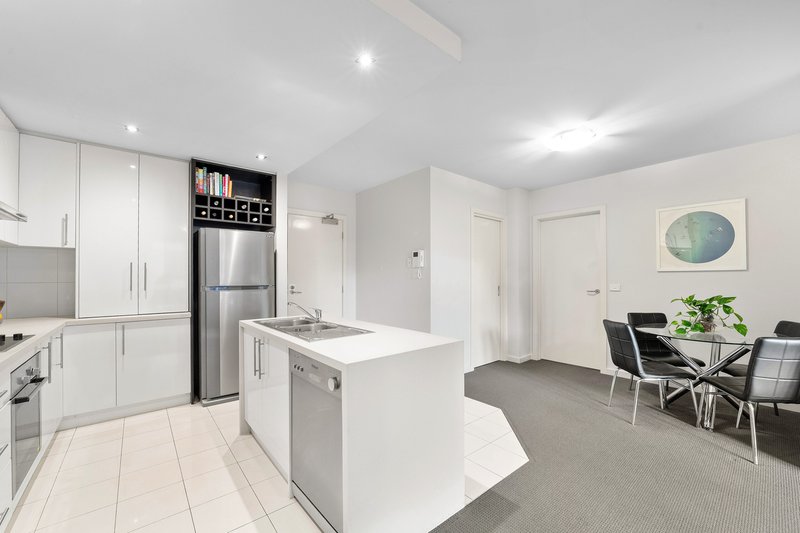 Photo - 10/392-394 Nepean Highway, Frankston VIC 3199 - Image 5