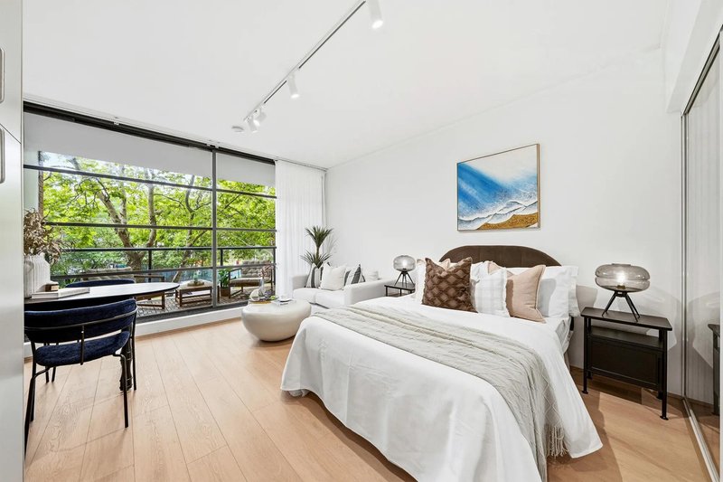 Photo - 103W/138 Carillon Avenue, Newtown NSW 2042 - Image 2