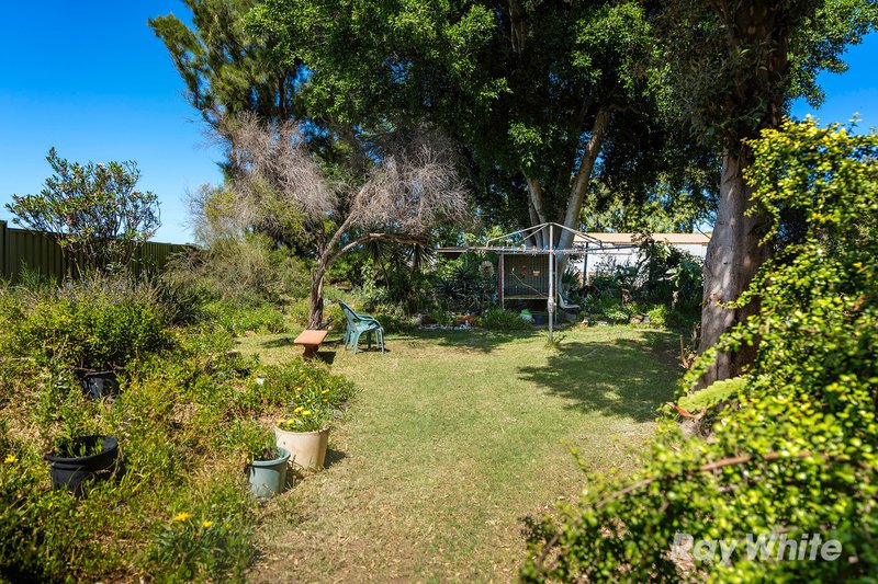 Photo - 104 & 110 Edward Road, Utakarra WA 6530 - Image 21