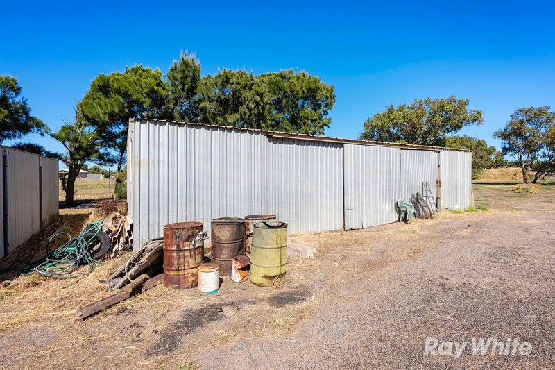 Photo - 104 & 110 Edward Road, Utakarra WA 6530 - Image 25