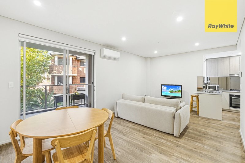 Photo - 10/4-6 Linden Street, Toongabbie NSW 2146 - Image 4