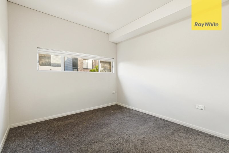 Photo - 10/4-6 Linden Street, Toongabbie NSW 2146 - Image 6