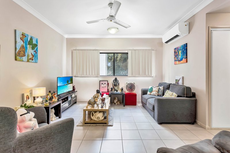 Photo - 10/4-6 Olive Street, Manoora QLD 4870 - Image 9