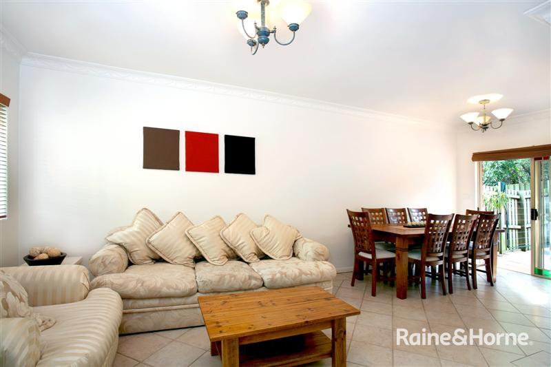 Photo - 10/4-6 Princes Street, Marrickville NSW 2204 - Image 2