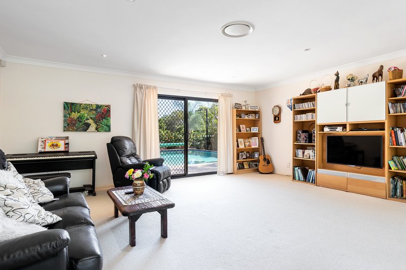 Photo - 104 Alperton Rd , Burbank QLD 4156 - Image 7