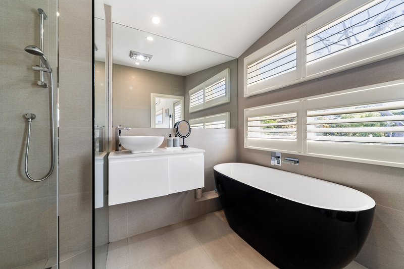 Photo - 104 Baden Powell Drive, Mount Eliza VIC 3930 - Image 2