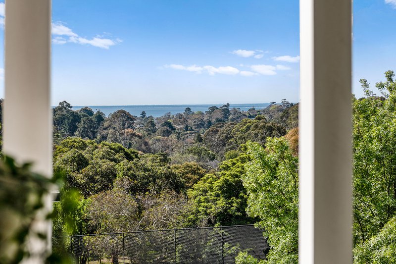 Photo - 104 Baden Powell Drive, Mount Eliza VIC 3930 - Image 26