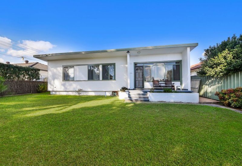 104 Bardia Parade, Holsworthy NSW 2173