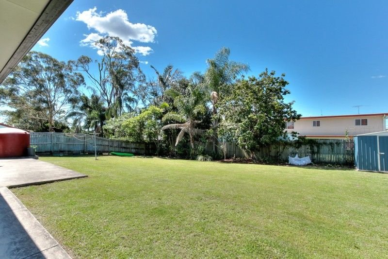 Photo - 104 Barossa Street, Kingston QLD 4114 - Image 7