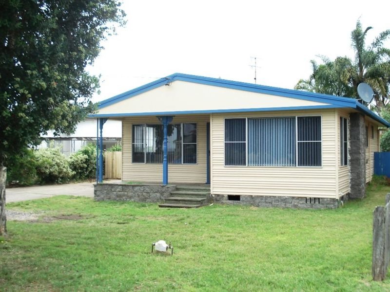 104 Beach Road, Batemans Bay NSW 2536