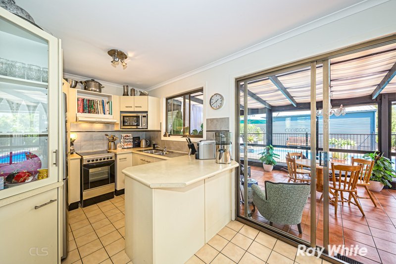 Photo - 104 Bellara Street, Bellara QLD 4507 - Image 11