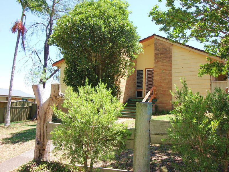 Photo - 104 Bushland Drive, Taree NSW 2430 - Image 2