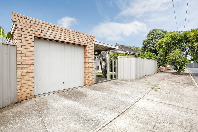 Photo - 104 Cliff Street, Glengowrie SA 5044 - Image 12