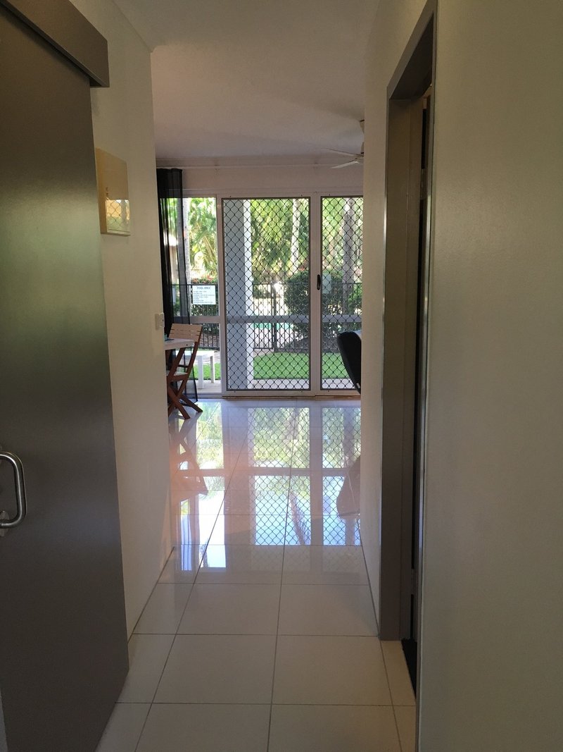 Photo - 104 Coral Coast Drive, Palm Cove QLD 4879 - Image 12