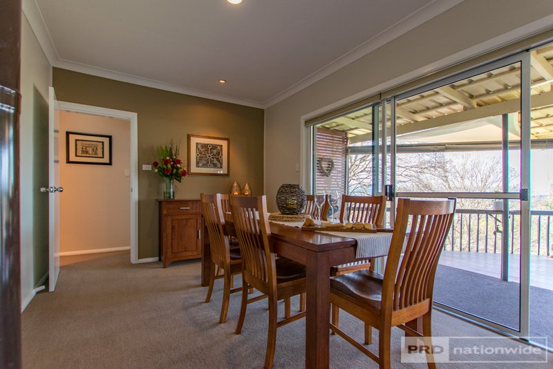 Photo - 104 Dalhunty Street, Tumut NSW 2720 - Image 5