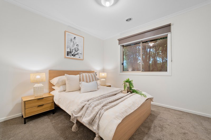 Photo - 104 Diamond Parade, Skye VIC 3977 - Image 12