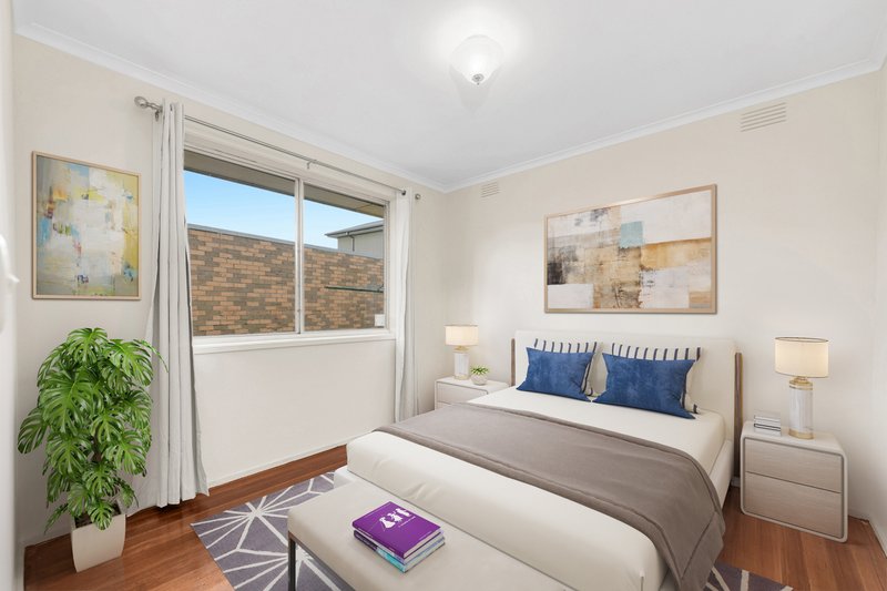 Photo - 104 Duffy Street, Epping VIC 3076 - Image 7