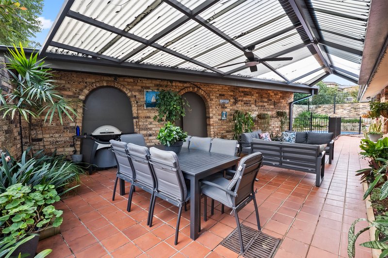 Photo - 104 Duneba Drive, Westleigh NSW 2120 - Image 4