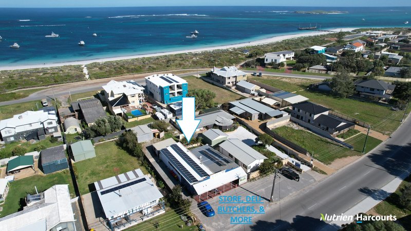 104 Gingin Road, Lancelin WA 6044