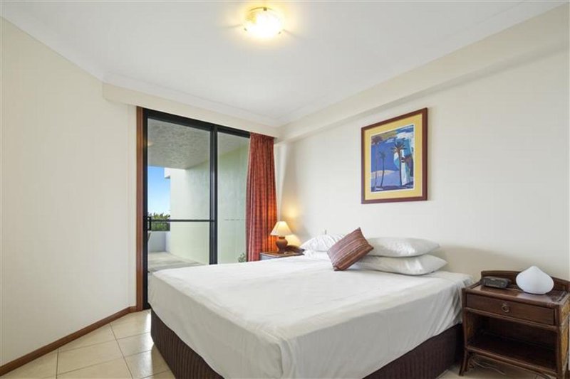 Photo - 10/4 Golden Orchid Drive, Airlie Beach QLD 4802 - Image 3