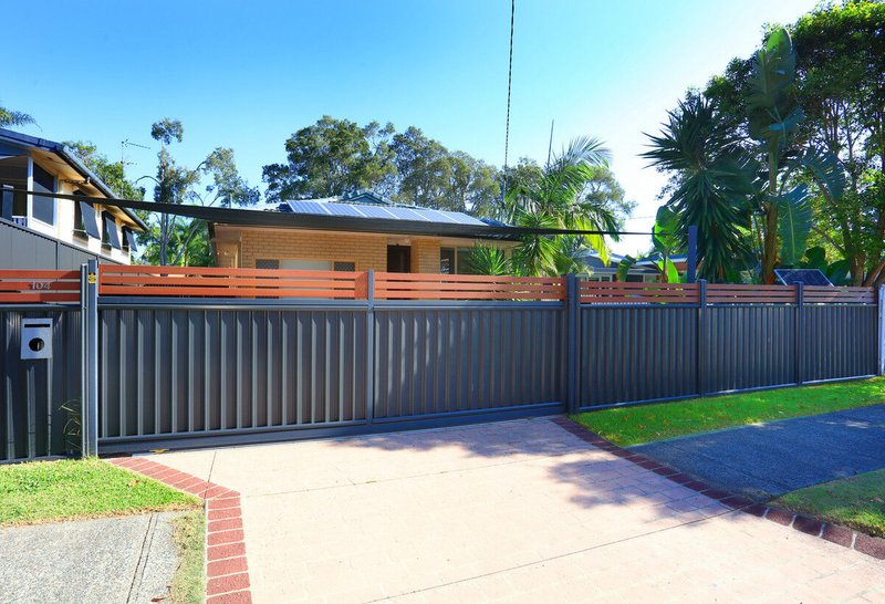 Photo - 104 Hansford Road, Coombabah QLD 4216 - Image 22