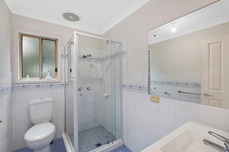 Photo - 10/4 Karla Avenue, Terrigal NSW 2260 - Image 6