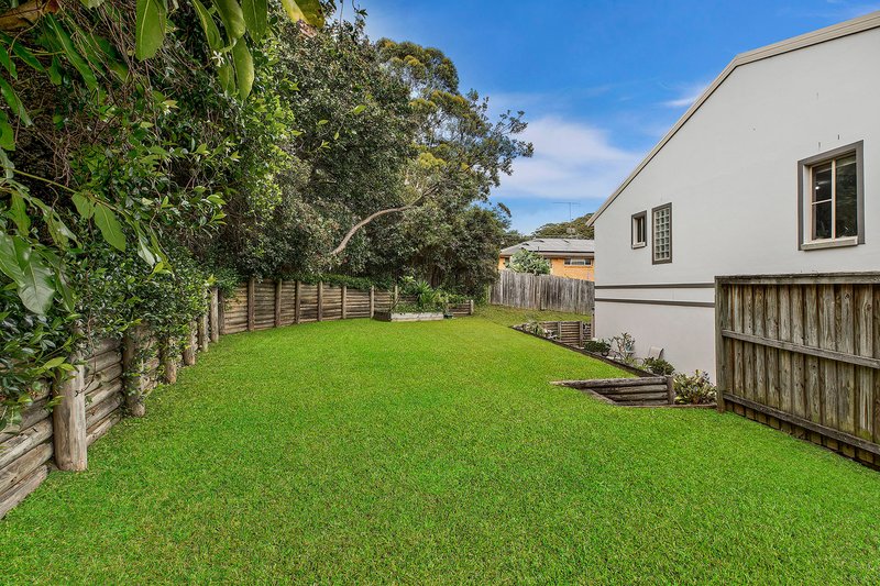 Photo - 10/4 Karla Avenue, Terrigal NSW 2260 - Image 10