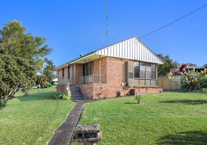 Photo - 104 Lakeside Drive, Koonawarra NSW 2530 - Image 2