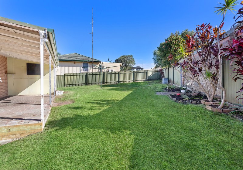 Photo - 104 Lakeside Drive, Koonawarra NSW 2530 - Image 9