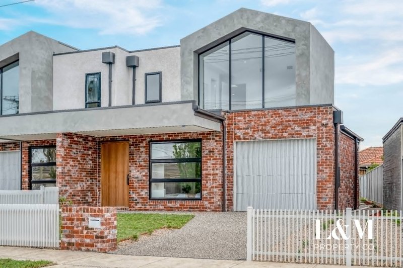 Photo - 104 Lincoln Drive, Keilor East VIC 3033 - Image 1