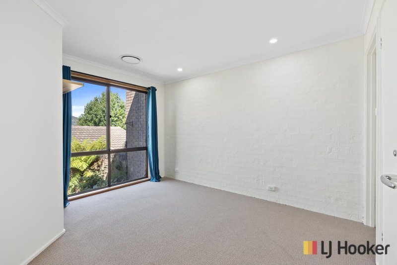 Photo - 10/4 Mansfield Place, Phillip ACT 2606 - Image 7