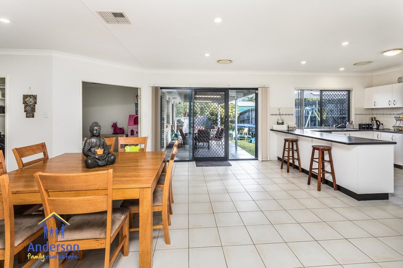 Photo - 104 Mariner Boulevard, Deception Bay QLD 4508 - Image 2