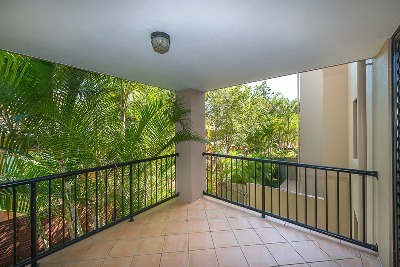 Photo - 10/4 Mawarra Street, Palm Beach QLD 4221 - Image 12