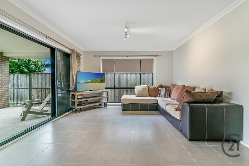 Photo - 104 Mosaic Avenue, The Ponds NSW 2769 - Image 3