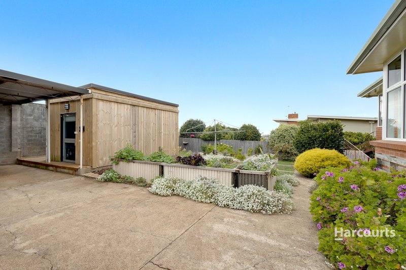 Photo - 104 Nicholls Street, Devonport TAS 7310 - Image 10