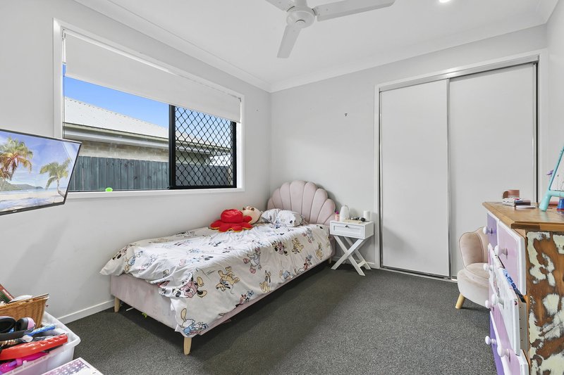 Photo - 104 Regatta Circuit, Burpengary QLD 4505 - Image 9