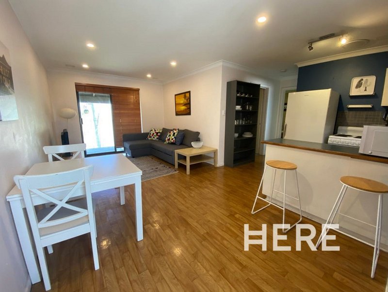Photo - 10/4 Sackville Terrace, Scarborough WA 6019 - Image 1