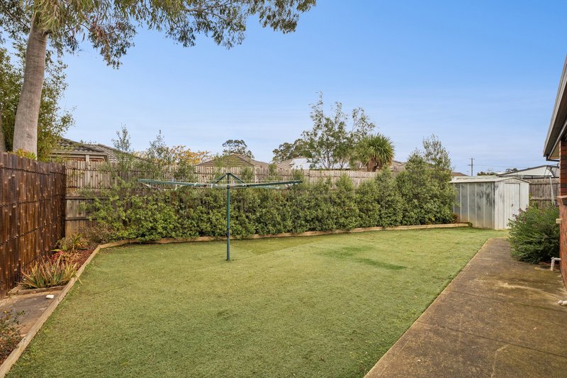 Photo - 104 Wattle Avenue, Werribee VIC 3030 - Image 25
