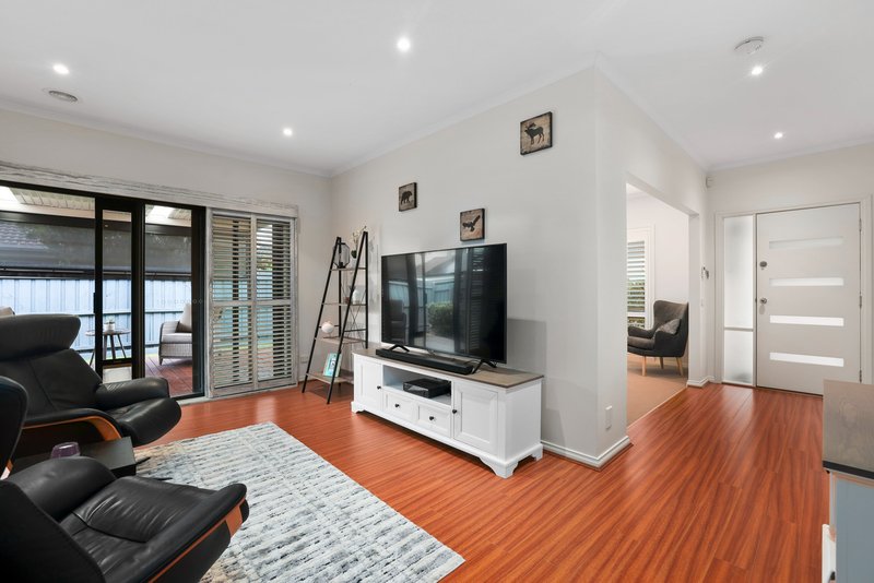 Photo - 10/40 Kathryn Road, Knoxfield VIC 3180 - Image 12