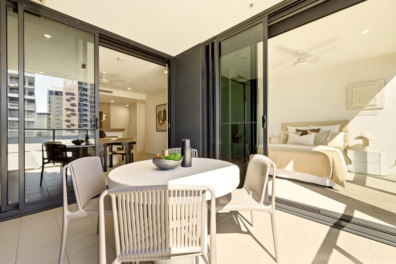 Photo - 10405/7 Wharf Street, Hamilton QLD 4007 - Image 4