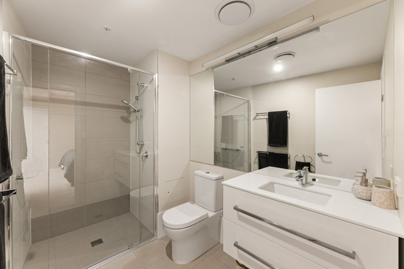 Photo - 10407/300 Old Cleveland Road, Coorparoo QLD 4151 - Image 10