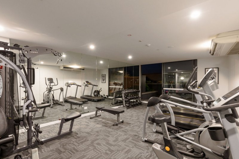 Photo - 10407/300 Old Cleveland Road, Coorparoo QLD 4151 - Image 18