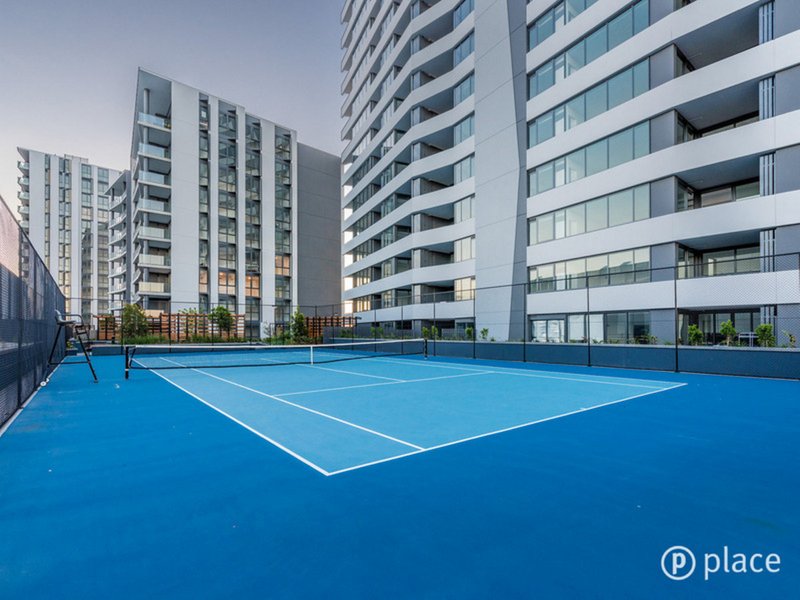 Photo - 10407/300 Old Cleveland Road, Coorparoo QLD 4151 - Image 19