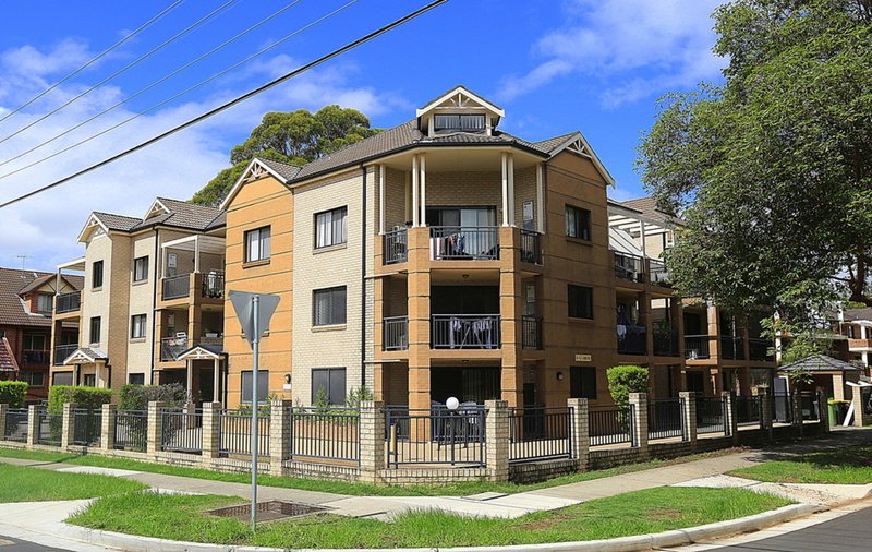 Photo - 10/41-43 Cairds Avenue, Bankstown NSW 2200 - Image 2