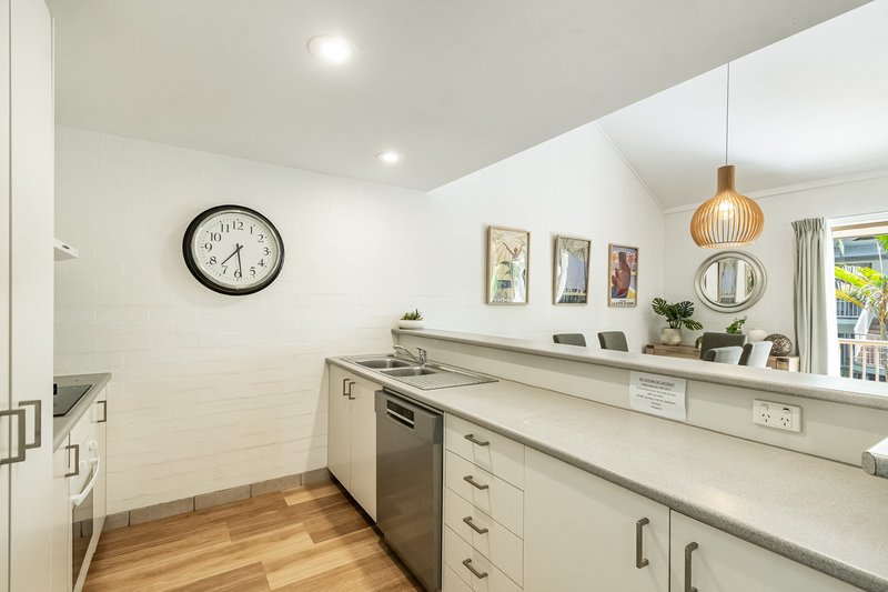 Photo - 10/41-43 Shirley Street, Byron Bay NSW 2481 - Image 8