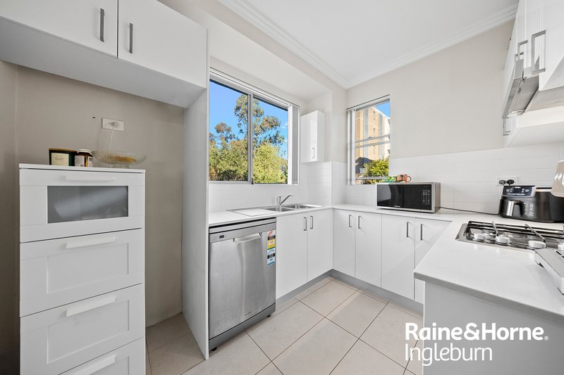 Photo - 10/41 Santana Road, Campbelltown NSW 2560 - Image 11