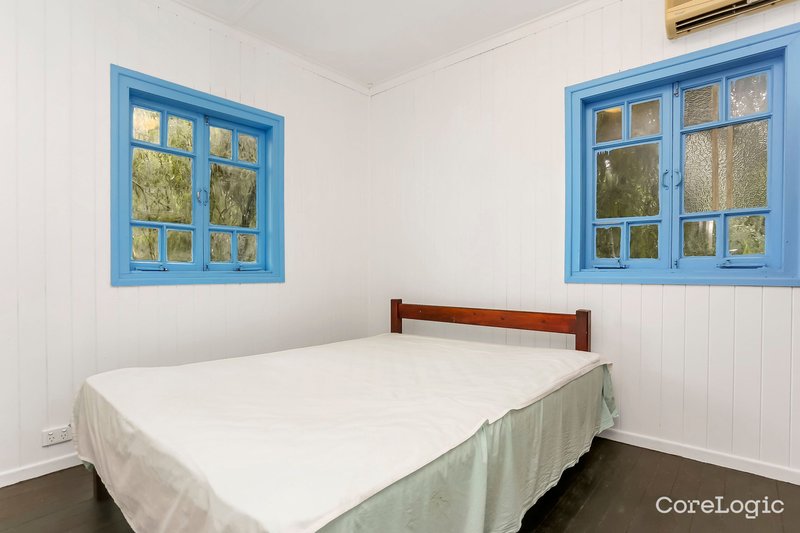 Photo - 1041 South Pine Road, Everton Hills QLD 4053 - Image 11