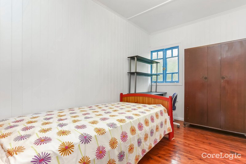 Photo - 1041 South Pine Road, Everton Hills QLD 4053 - Image 13