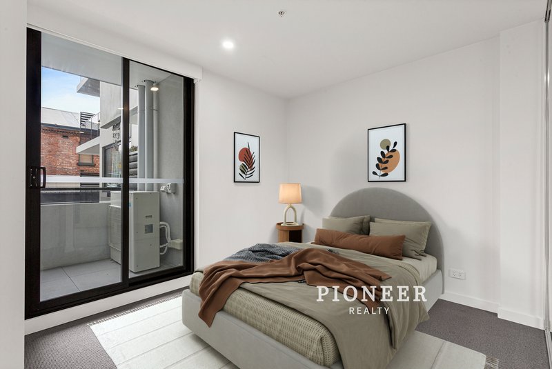 Photo - 104/12 Napier Street, Footscray VIC 3011 - Image 4