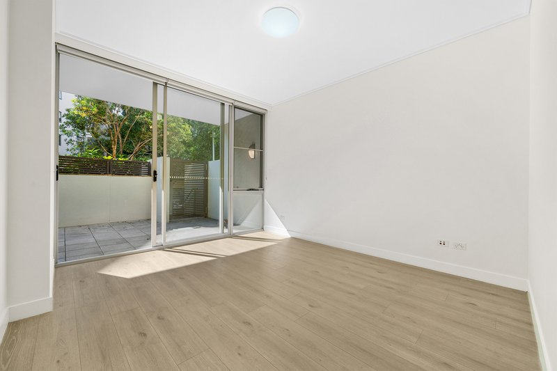 Photo - 104/14 Shoreline Drive, Rhodes NSW 2138 - Image 3